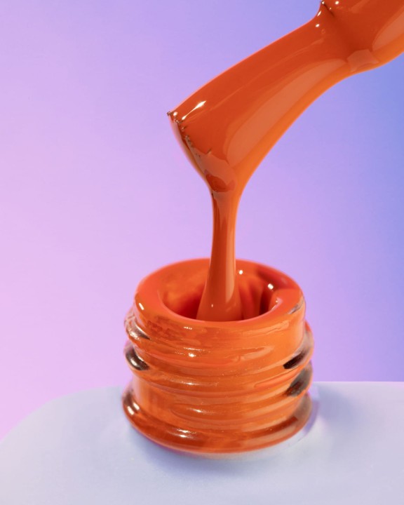 pol_pl_DNKa-Lakier-hybrydowy-12ml-0077-trwaly-zelowy-do-paznokci-Soft-Touch-3416_1.jpg