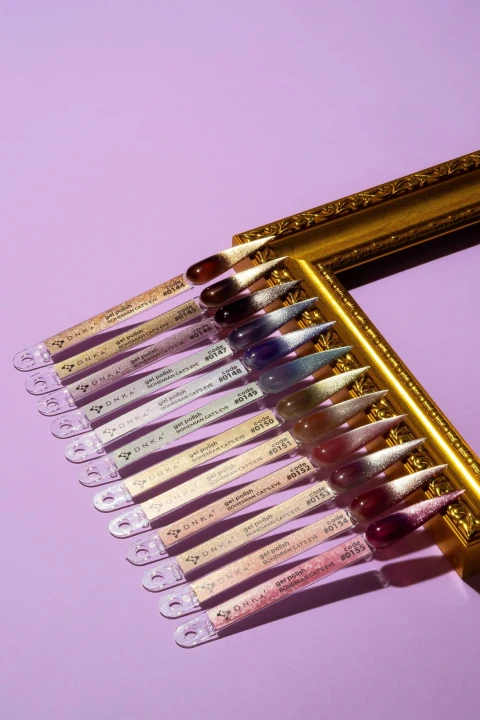 pol_pl_Lakier-hybrydowy-DNKa-Cats-Eye-12ml-0155-UV-LED-trwaly-manicure-3575_2.jpg