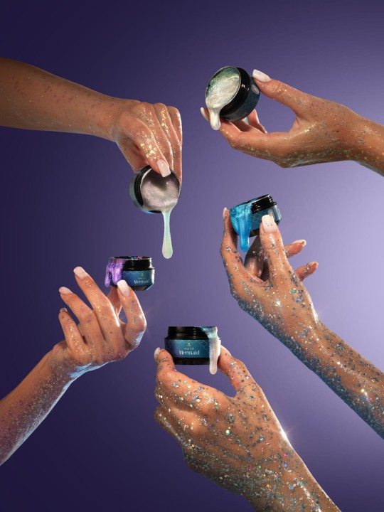 pol_pl_F-O-X-Shine-Gel-Mermaid-003-bialy-zel-do-paznokci-15ml-perlowy-polysk-3610_3.jpg