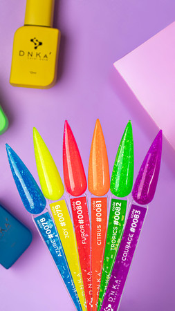 Baza hybrydowa DNKa Rubber Base French Cover 12ml #0083 Courage