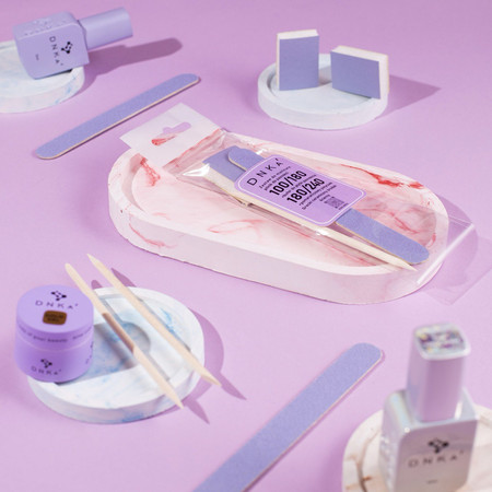 Zestaw do manicure DNKa 3w1: pilniczek 100/180, polerka 180/240, patyczek